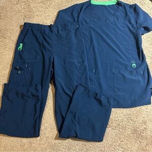 Carhartt Force Women’s Size Medium Scrub Set Navy Blue Green Accent Size M